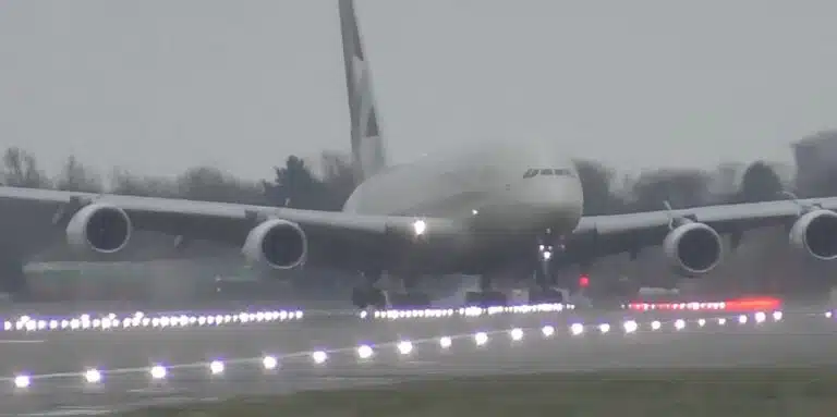 Airbus A Pilot Pulls Off Unbelievable Sideways Landing