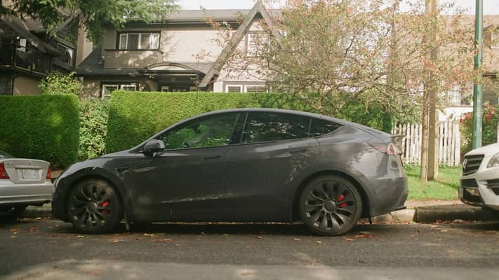 florida-man-tesla-model-y-carmax-offer