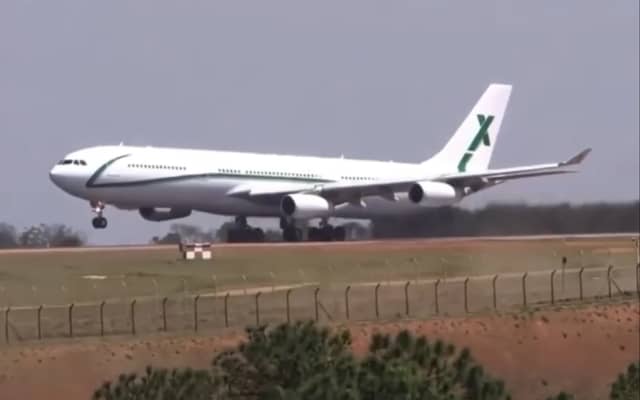airbus-a340-only-stays-airborne-because-the-earth-rotates-beneath-it