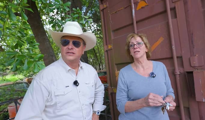 houston-barn-find-classic-mopar-cars