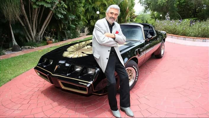 burt-reynolds-pontiac-trans-am-smokey-and-the-bandit-free-car