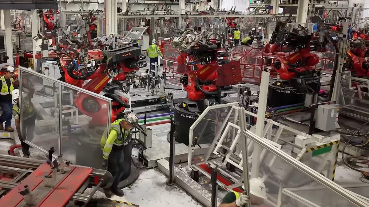Tesla tears down Model S/X factory in 46 days