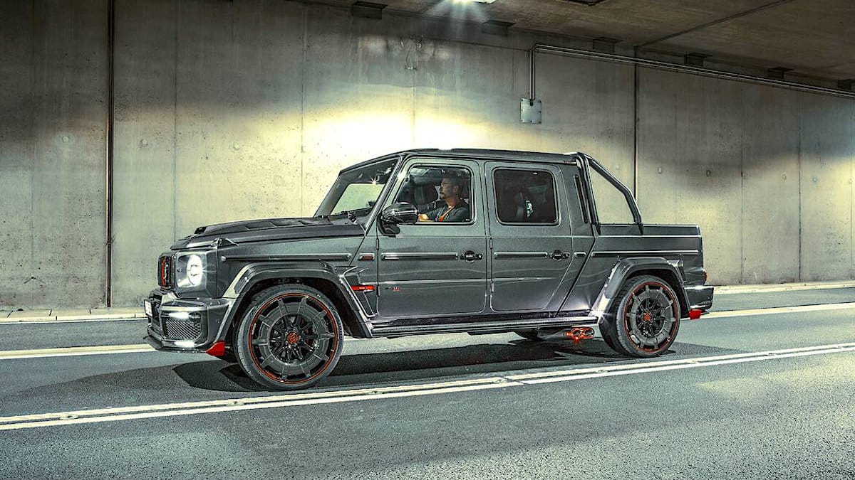 Brabus turns the G-Wagen into an insane 900hp pickup truck