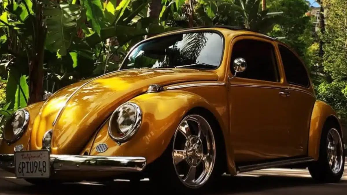 Despite his roaring success Chris Pratt actually has a very humble car ...
