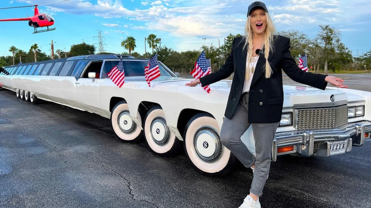 World's longest limo that stretches 100ft is back blowing minds again ...
