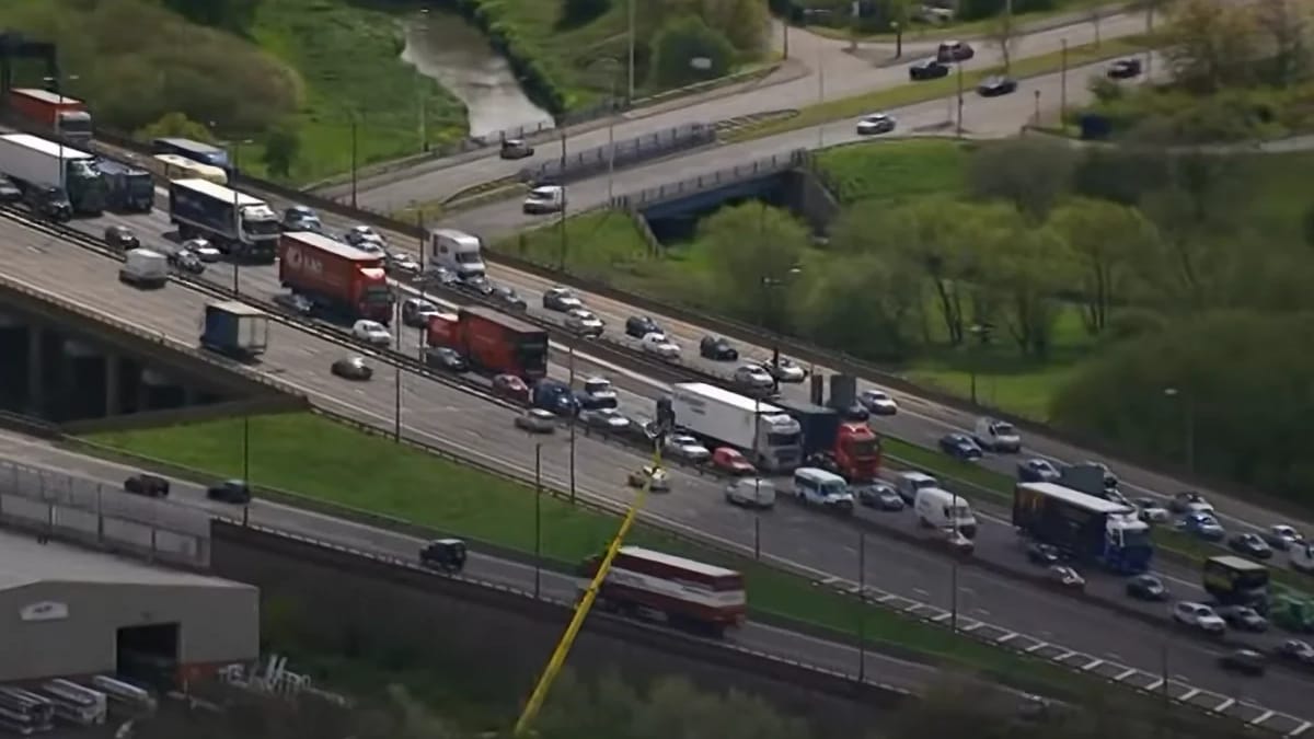 Eye-opening computer modeling shows how phantom traffic jams form and ...