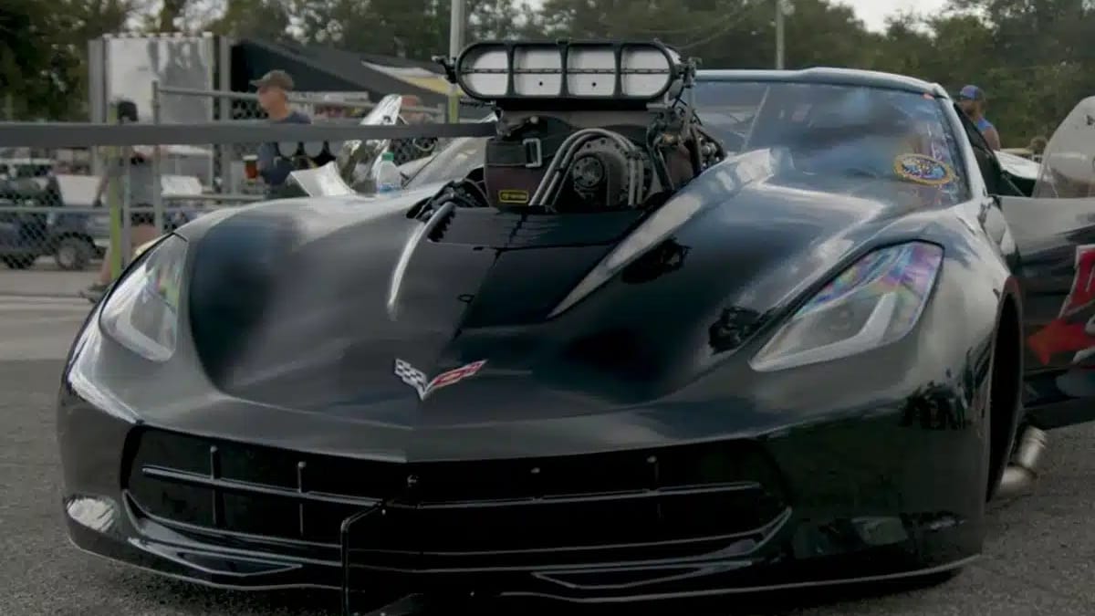 Purpose-built drag racer C7 Corvette hits 200 mph in 3.5 Seconds ...