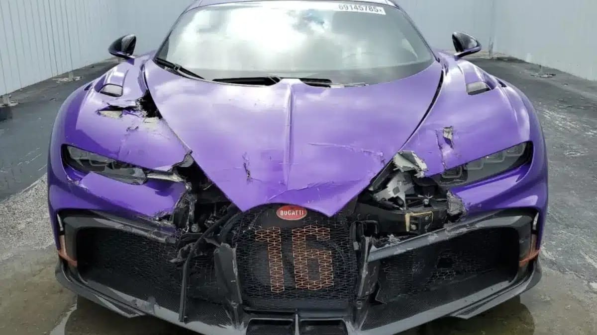 24-year-old influencer’s $4M Bugatti Chiron is now a salvage auction wreck