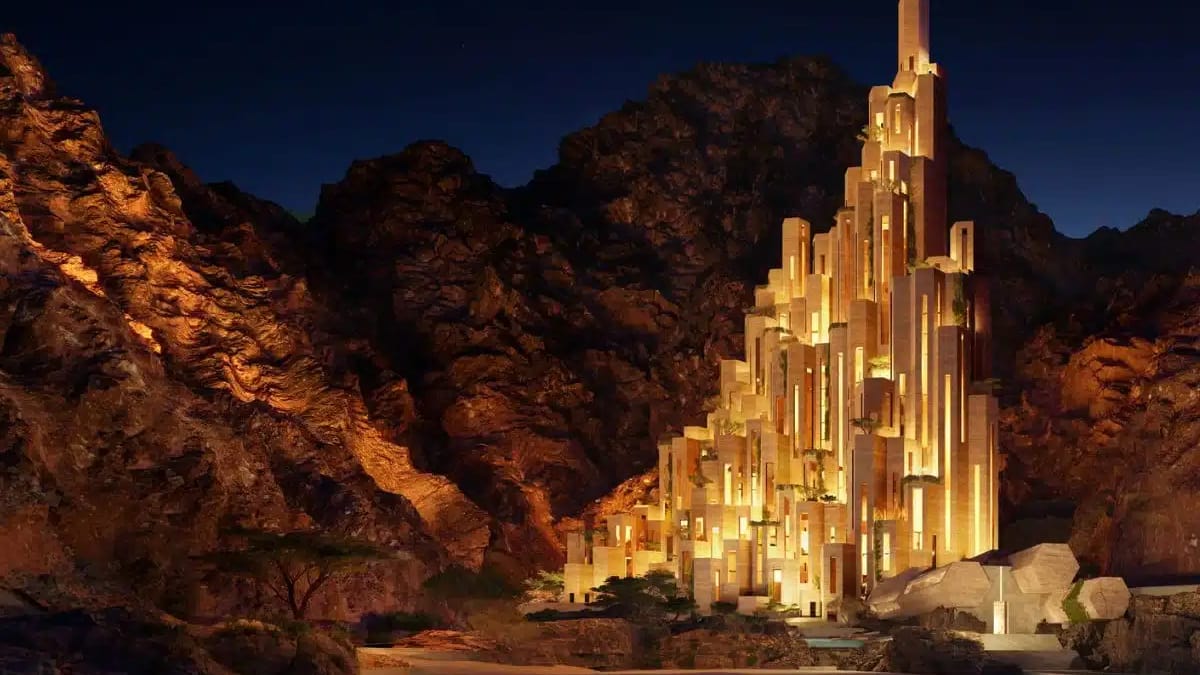 Man unravels the secrets of Saudi Arabia’s NEOM city while diving into ...