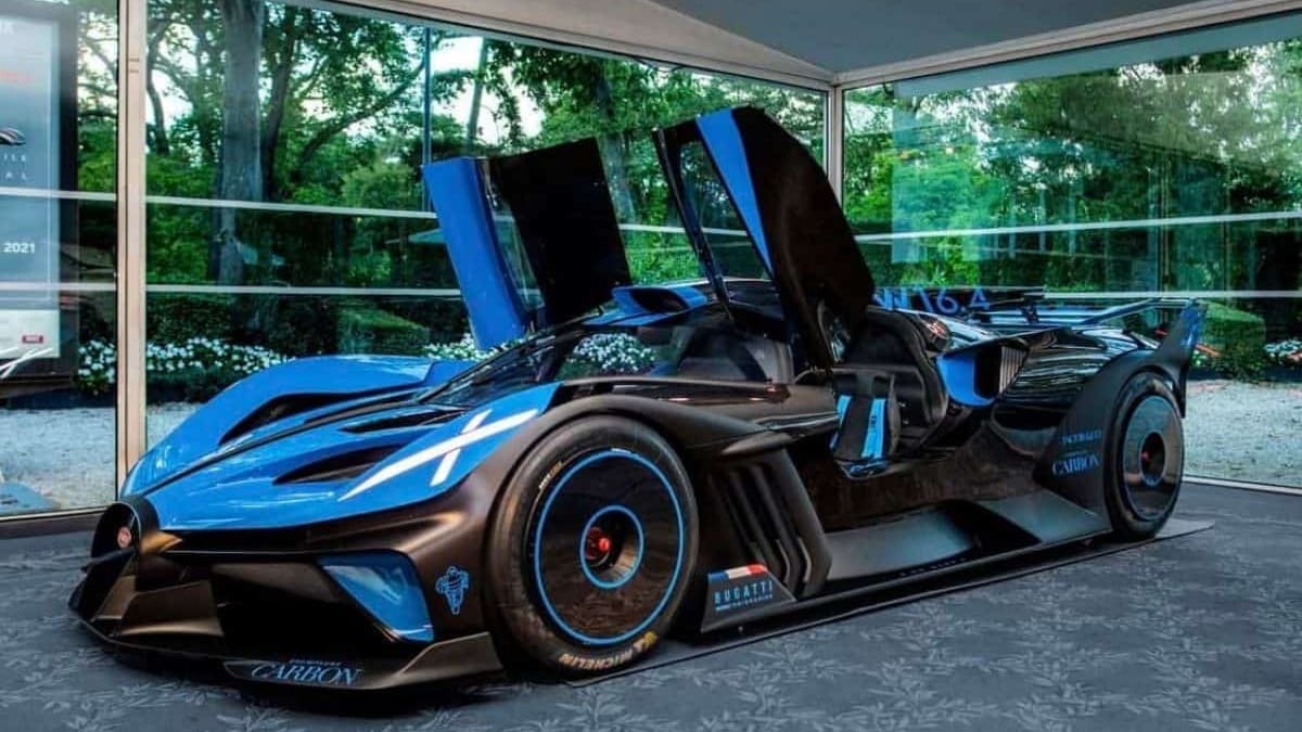 Before a $4.7 million Bugatti Bolide leaves the factory eight experts ...