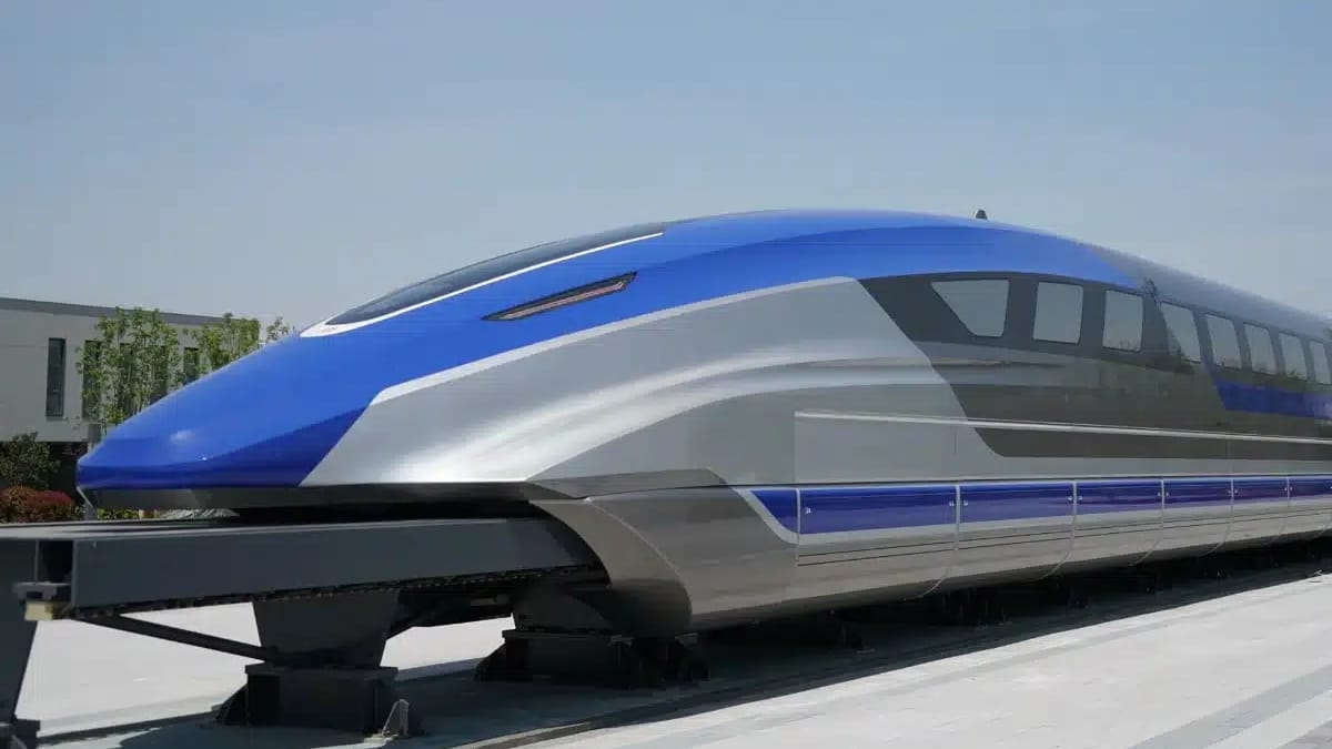 China's new 370mph maglev train may have finally solved 'tunnel boom'