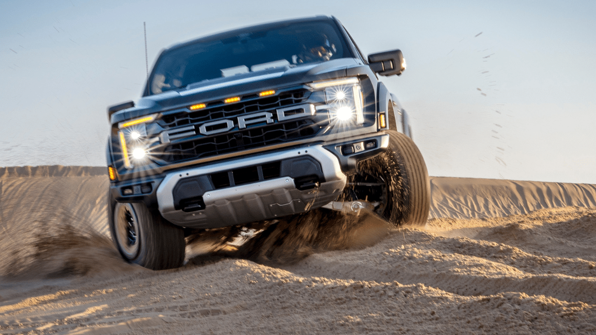 Man shares footage of his Ford Raptor driving off-road that proves it's ...