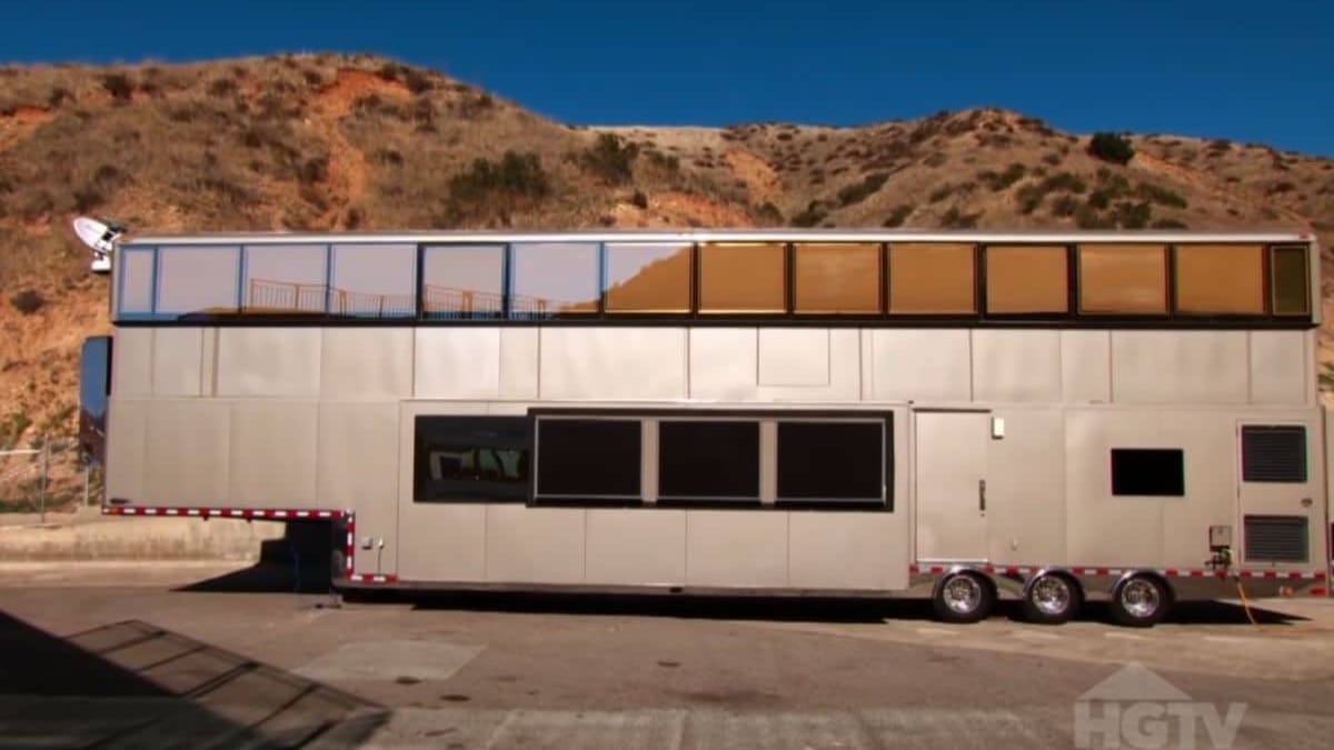 Inside Simon Cowell’s $2.1 million double-decker RV that’s like a ...