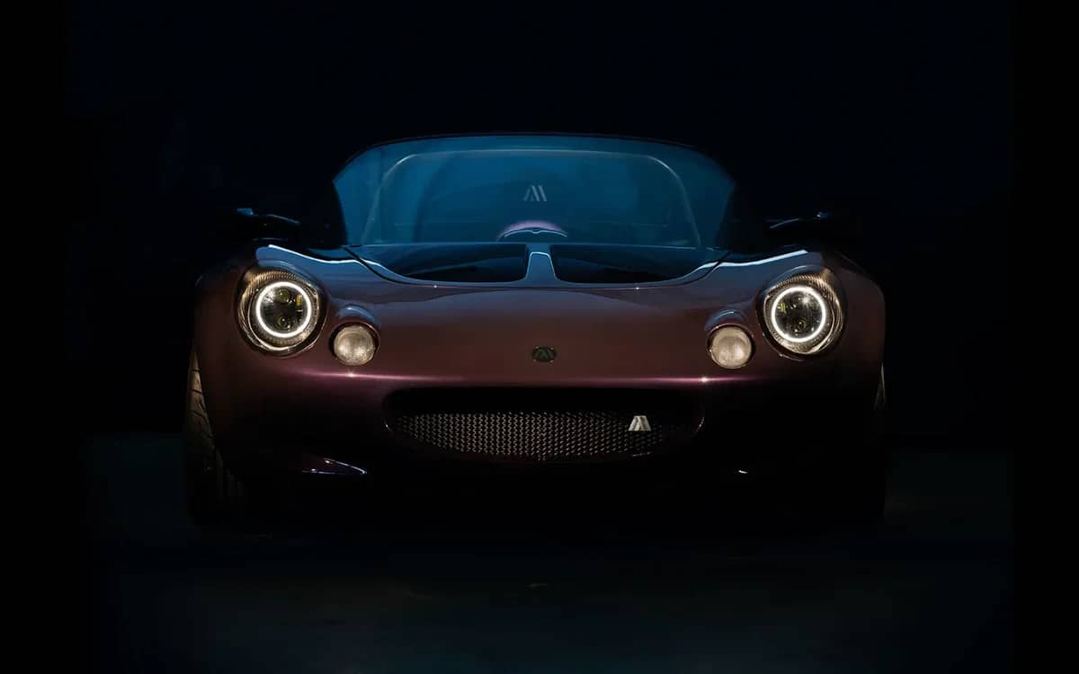 UK company unveils a 600kg tribute to S1 Lotus Elise on iconic car's 30th anniversary