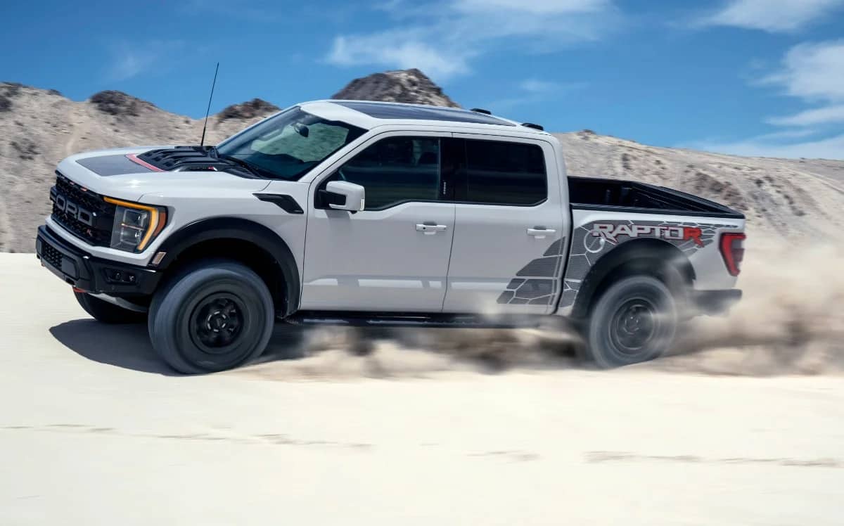 arizona-car-salesman-ford-f-150-raptor-request