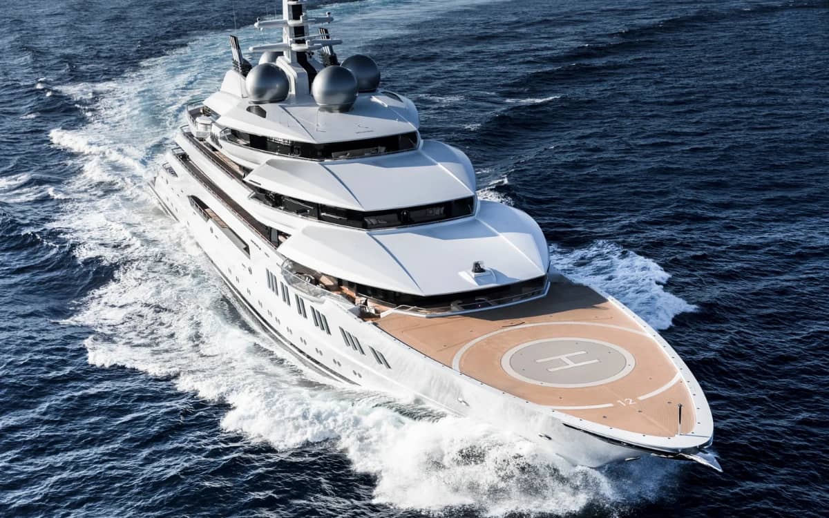 us-taxpayers-pay-to-maintain-seized-russian-superyacht-the-amadea-mystery-billionaire