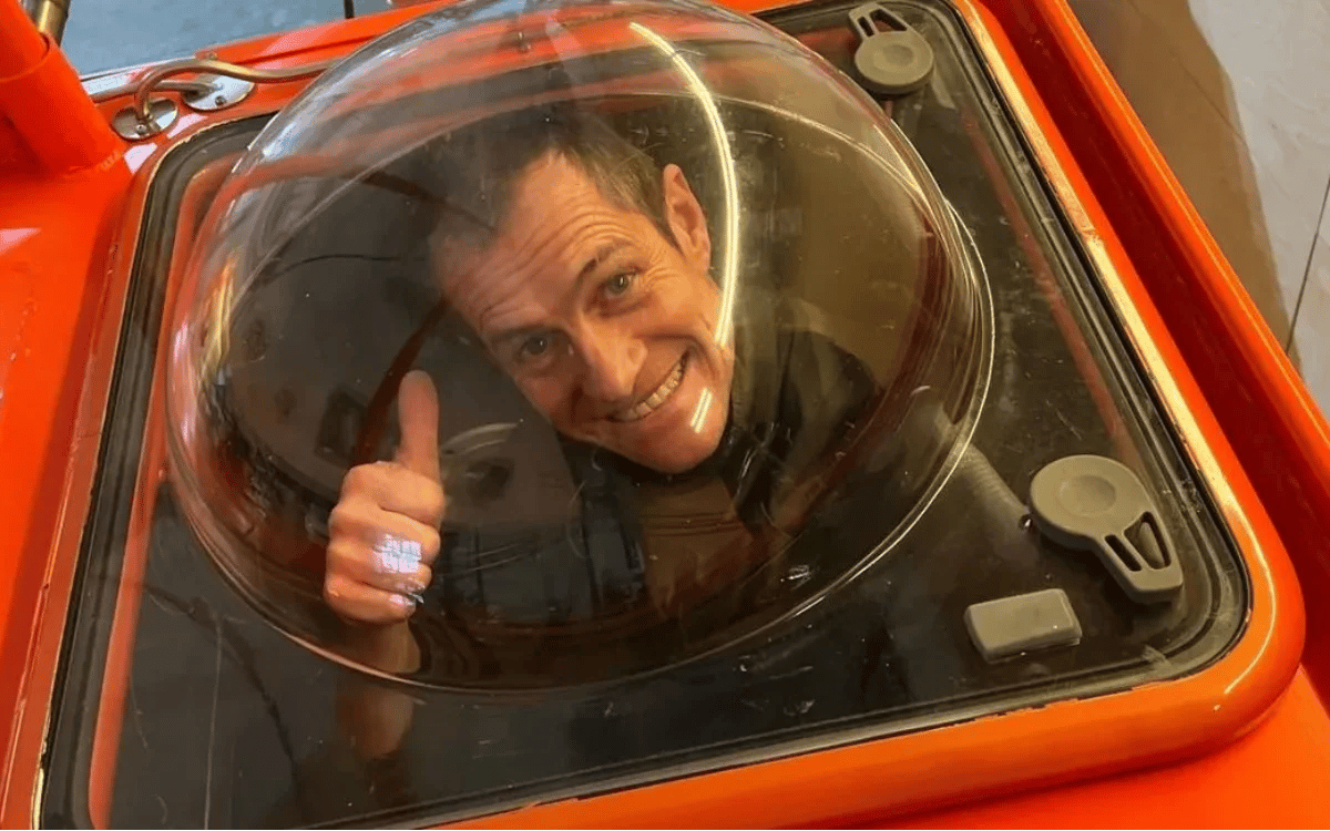 man-aims-to-cross-atlantic-with-3-foot-boat