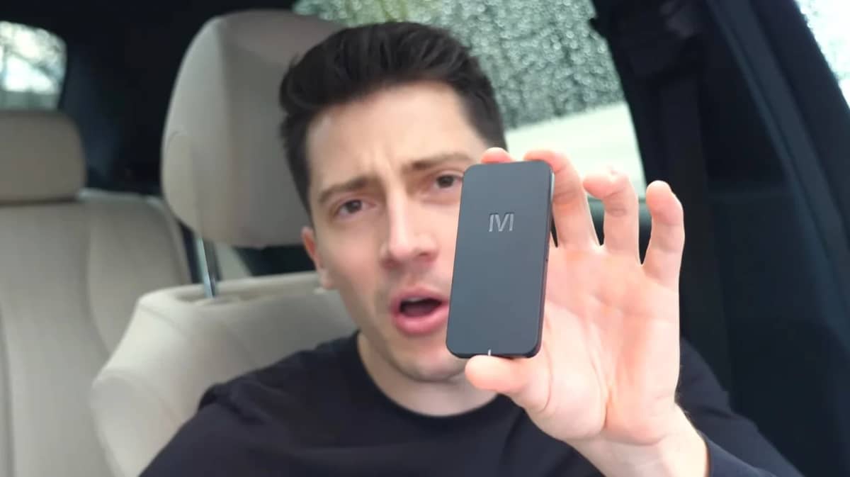 american-reveals-apple-carplay-hacks