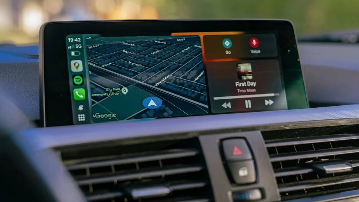 apple-carplay-new-features-ios-26-4-update