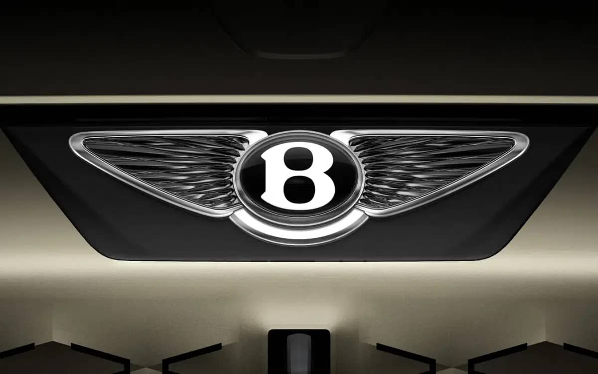 bentley-has-changed-its-logo-for-just-the-fifth-time-in-106-years