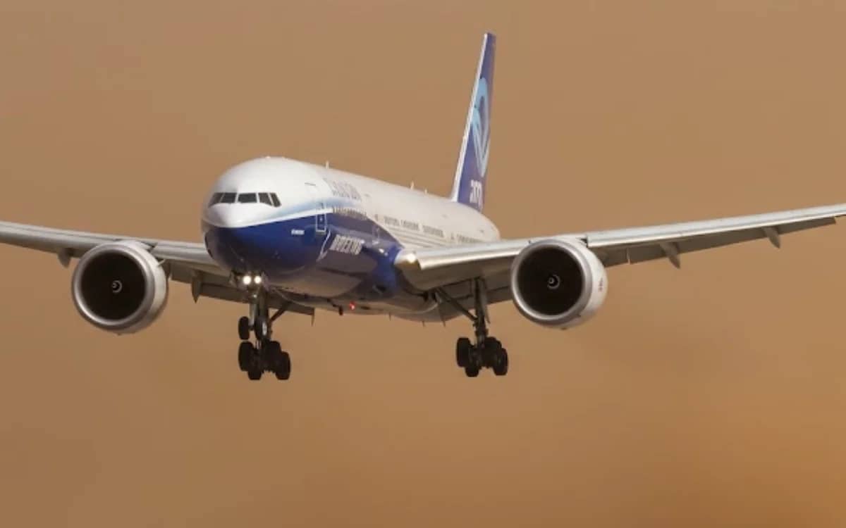 boeing-777x-enduring-crosswind-test-in-texas