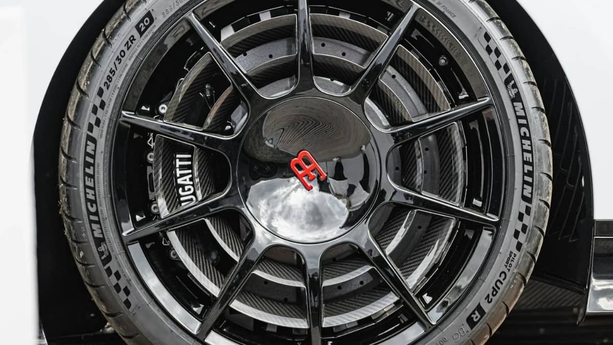 bugatti-tires-expensive-why