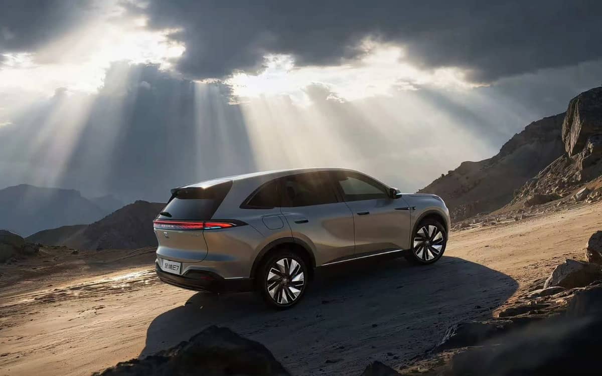 buick-electra-e7-promises-over-1000-miles-of-range