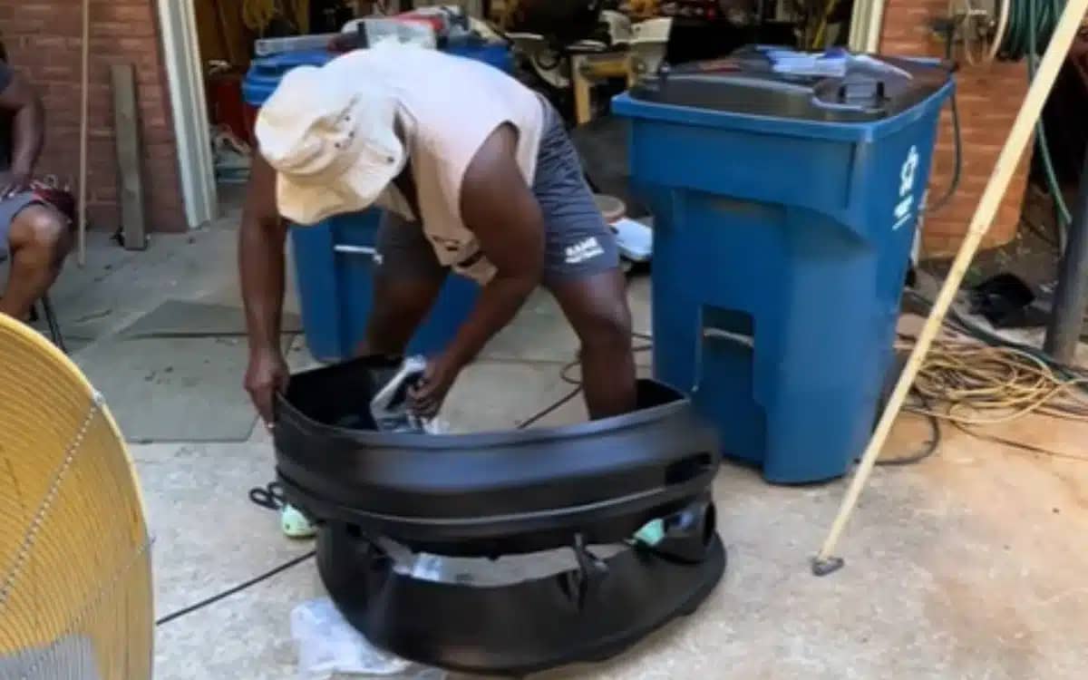 atlanta-man-chevy-truck-bumper-temu-shocked-reaction