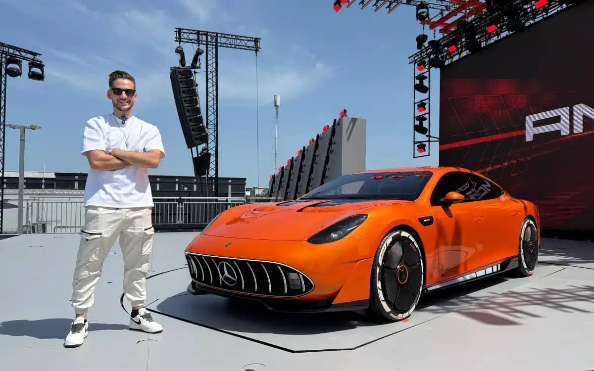 first-ever-look-at-mercedes-amg-gtxx-concept