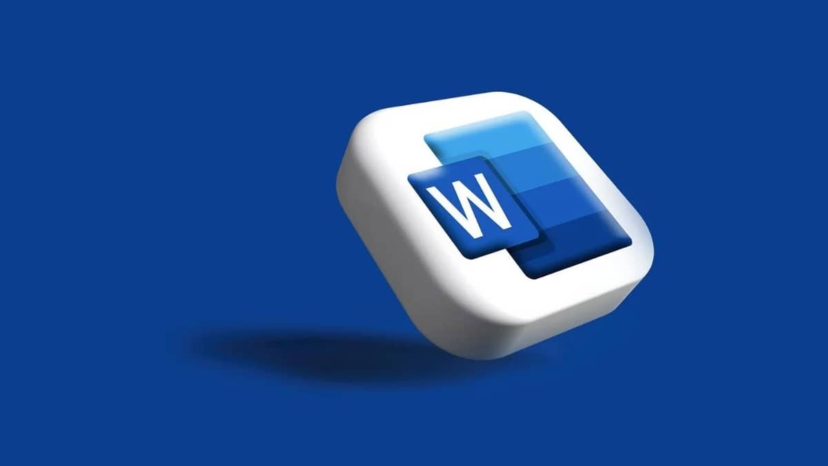 Claude is now in Microsoft Word and here are the most impressive features you can use