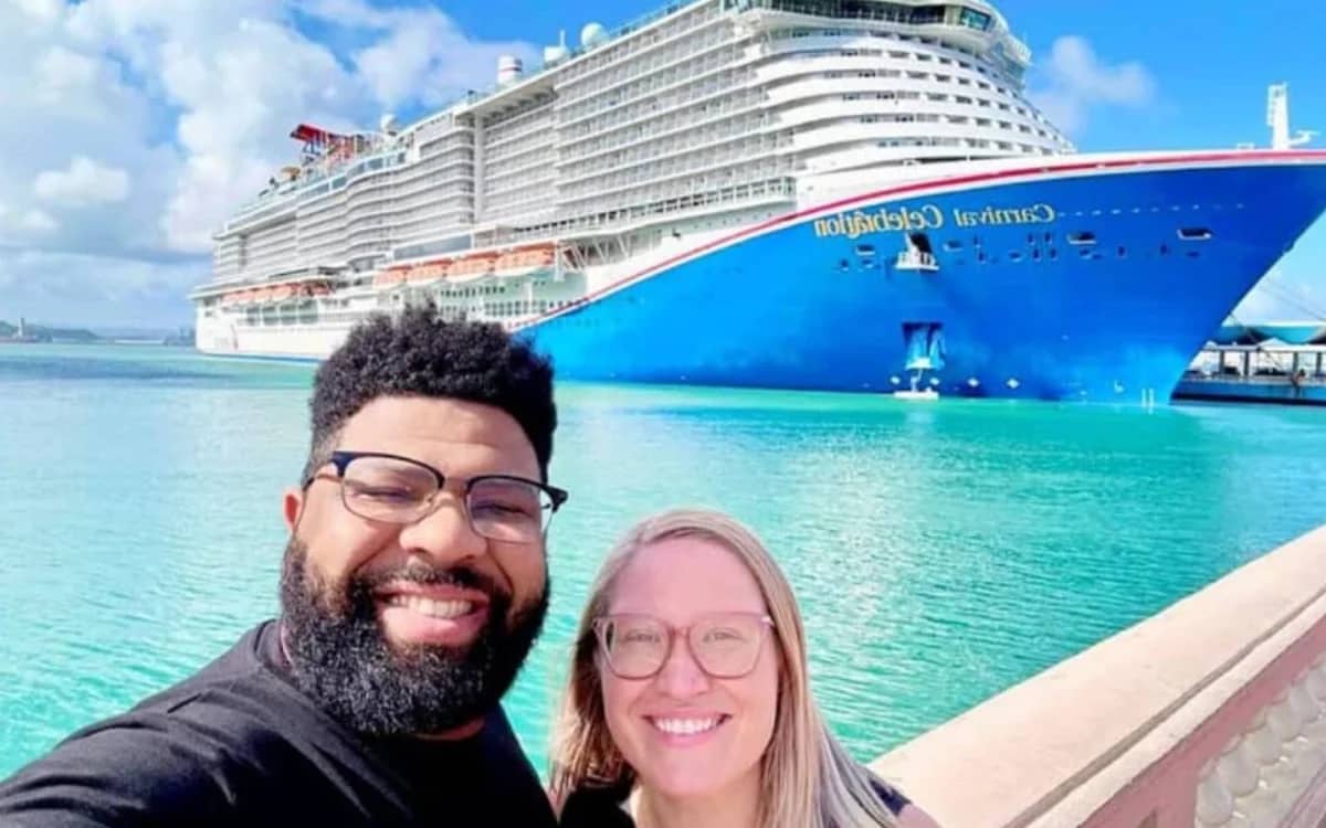 tennessee-woman-living-cruise-ship-full-time