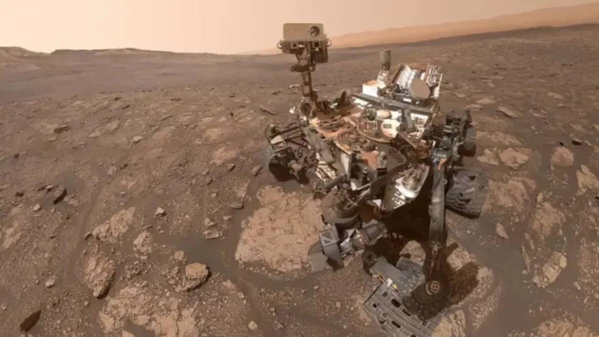 NASA rover stuns scientists with Mars discovery that could reshape what we know about life there