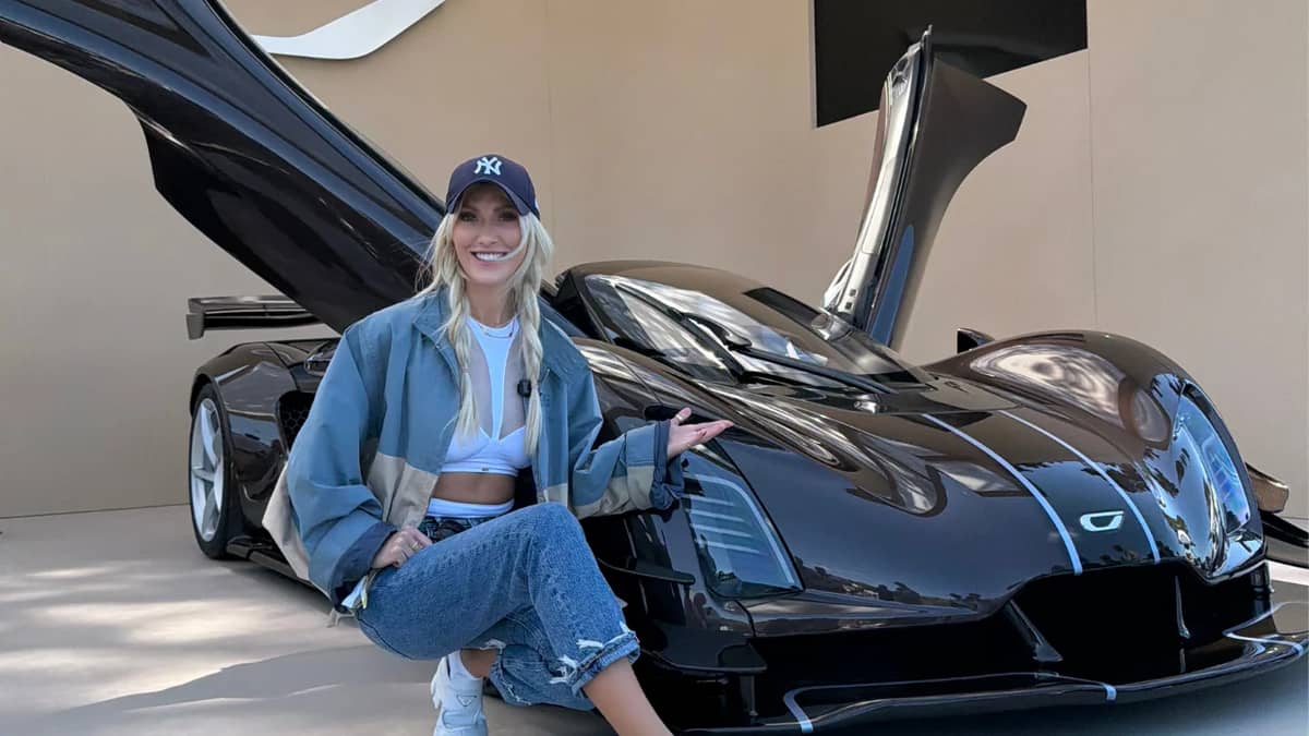 supercar-blondie-czinger-21c-spyder-reveal