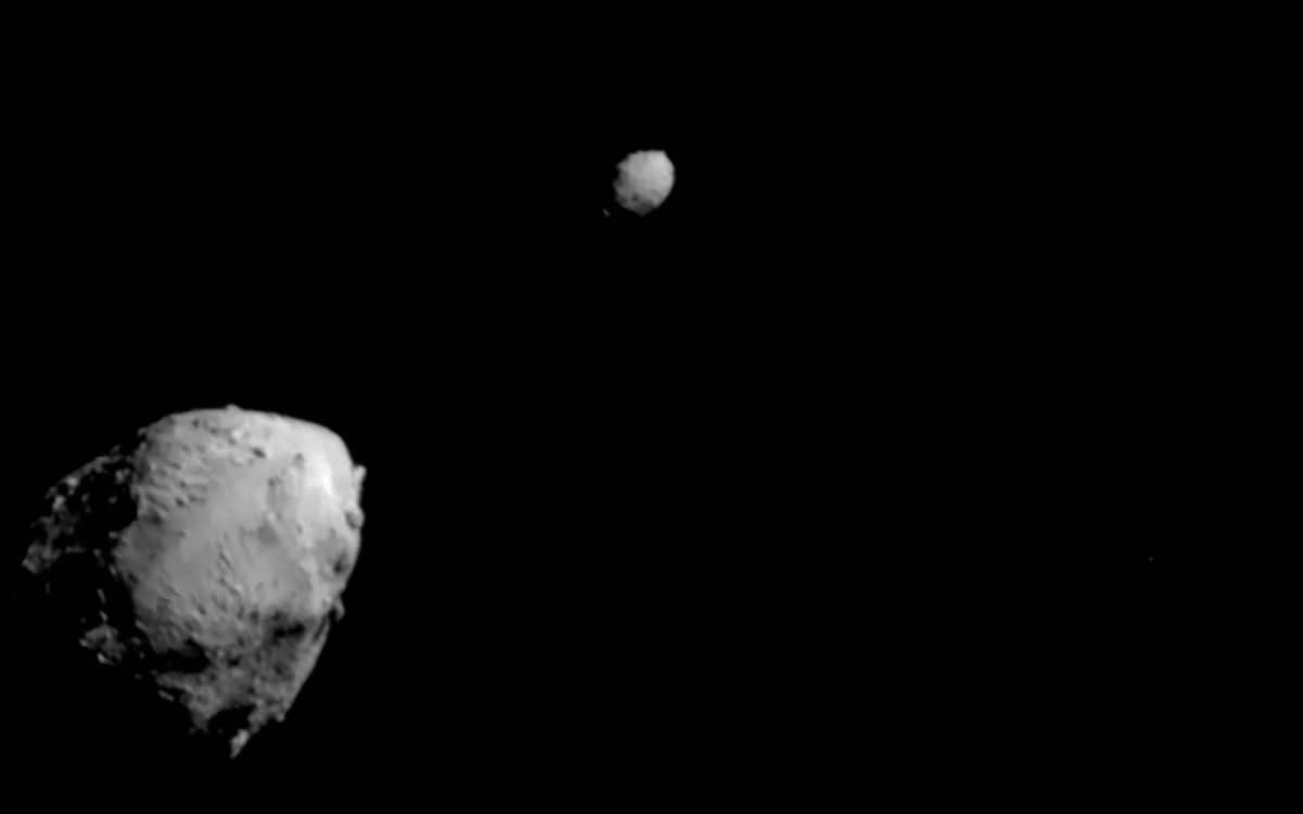 nasa-crashed-spacecraft-into-asteroid-on-purpose