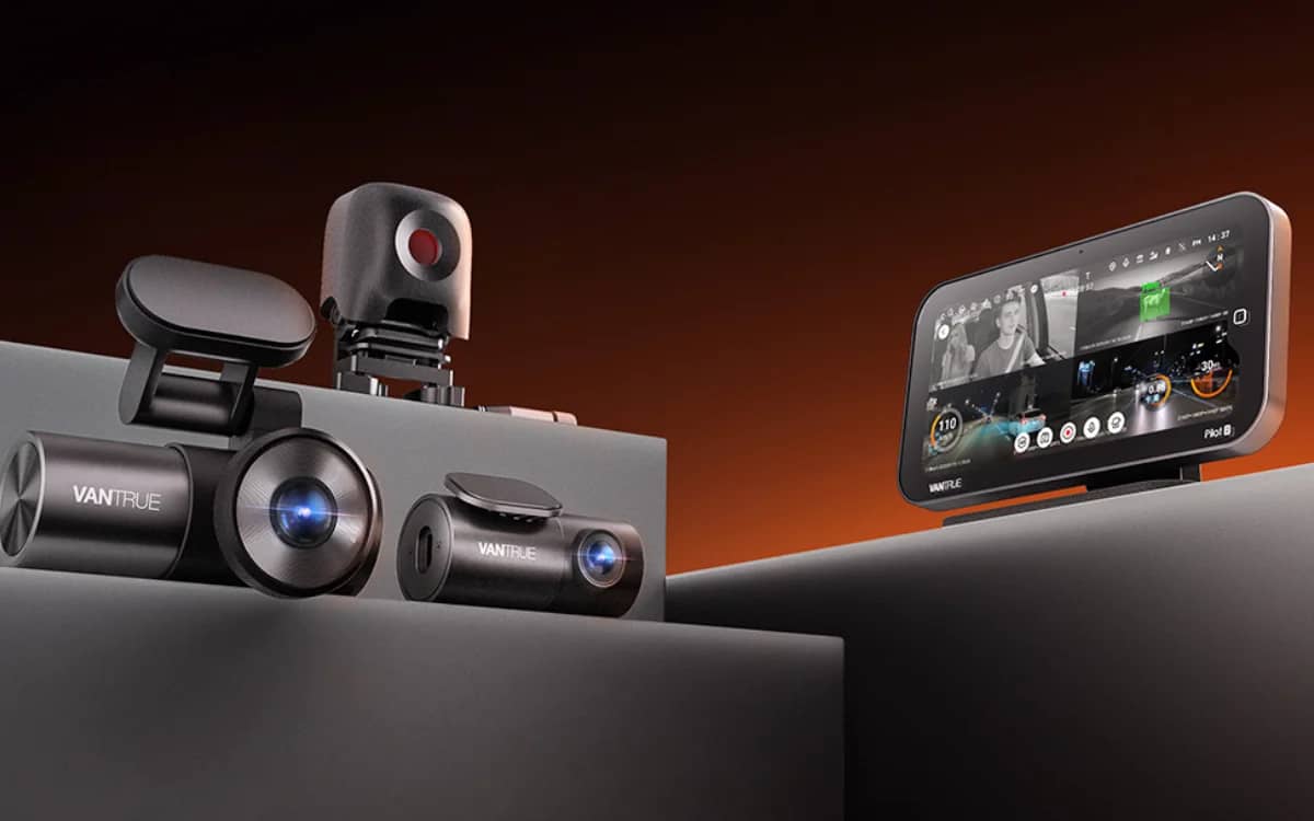 dashcam-unveiled-ces-2026-thermal-night-vision-apple-carplay-any-car