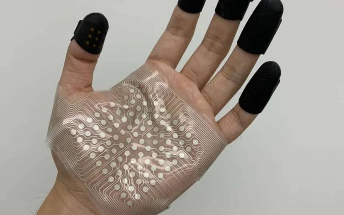 hong-kong-e-skin-touch-iot