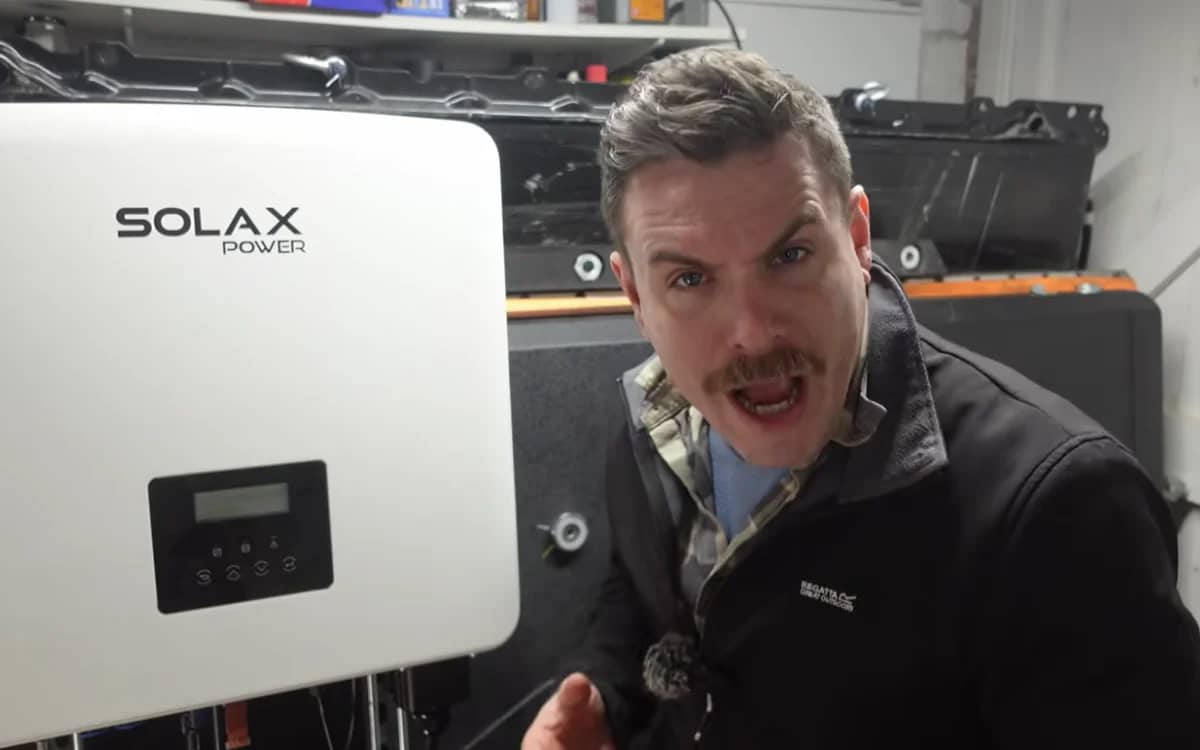 man-powers-entire-house-using-just-one-ev-battery