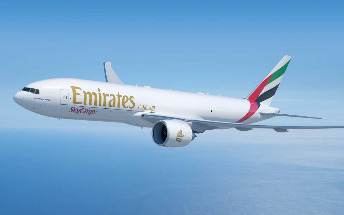emirates-41-billion-boeing-777-order-comes-with-stern-warning