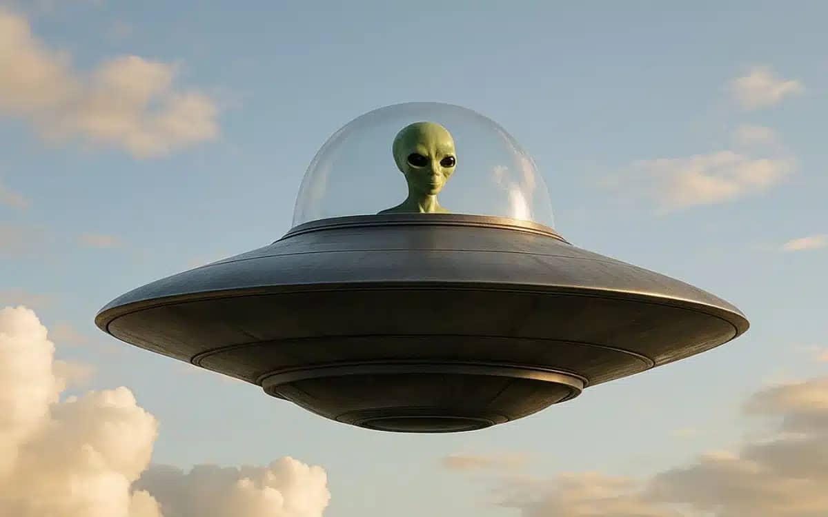 Harvard scientist has doubled down on their claims a mysterious object in space is an alien UFO