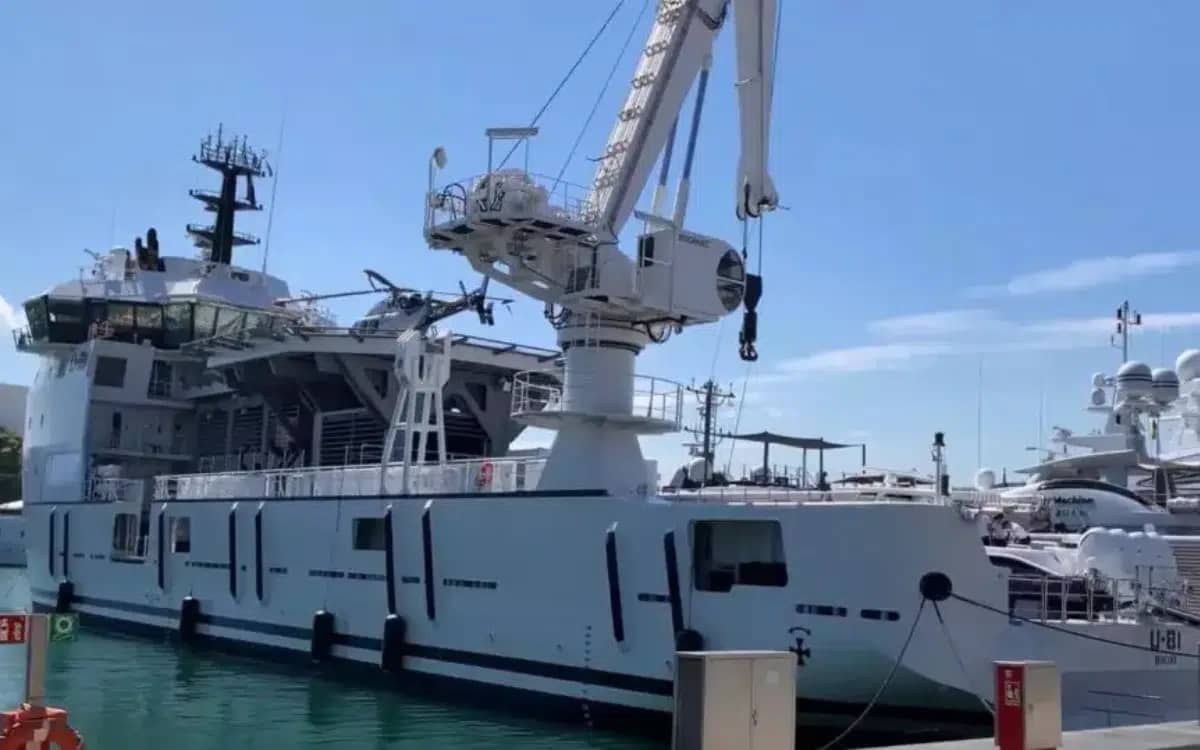 mark-zuckerberg-adds-100m-shadow-vessel-superyacht-fleet