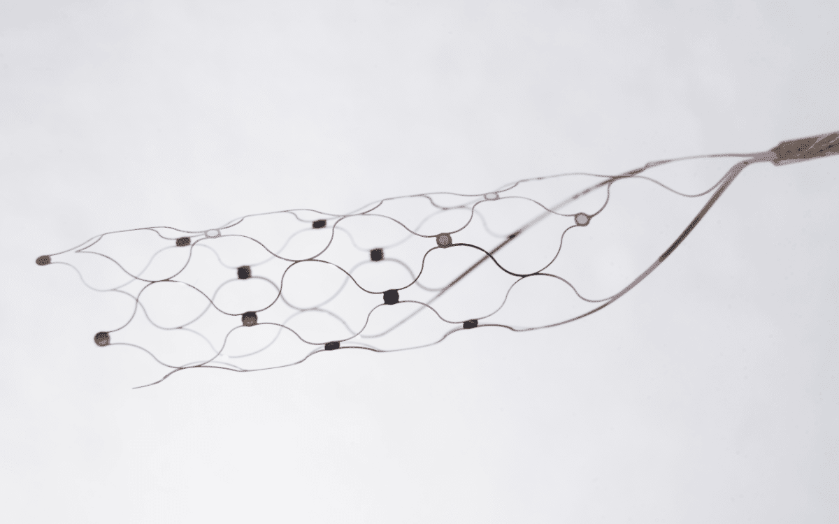 This mind-reading chip just made Apple’s Vision Pro feel futuristic again