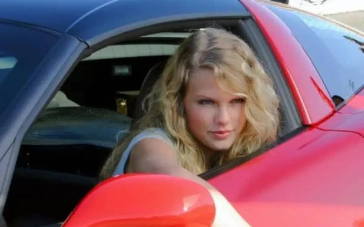 taylor-swift-1-5-million-car-collection