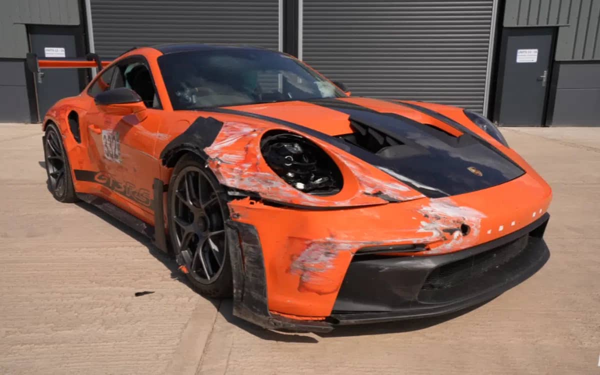 youtuber-wrecked-porsche-gt3rs-24-hours-rebuild
