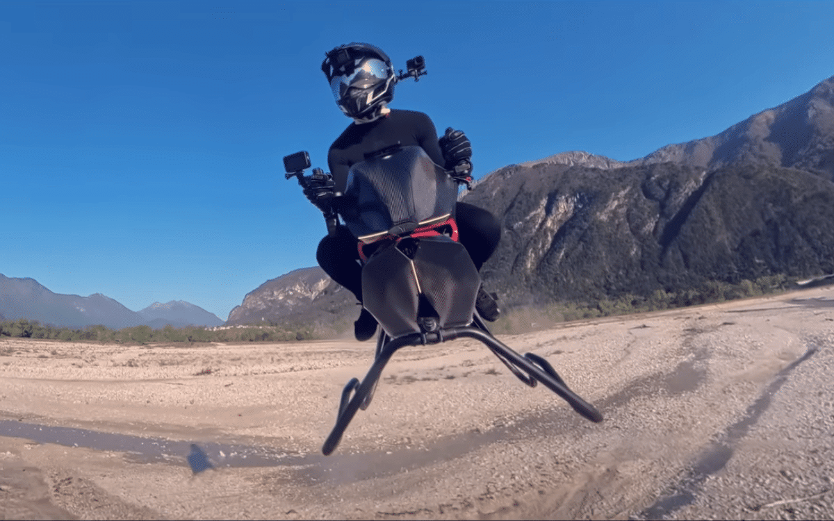 Real-life Star Wars speeder is actually coming to the market and the price has been revealed