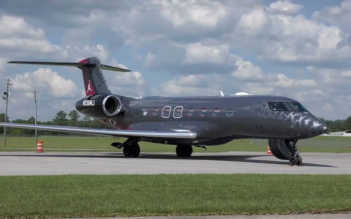 michael-jordan-private-jet-portugal-gulfstream-cost