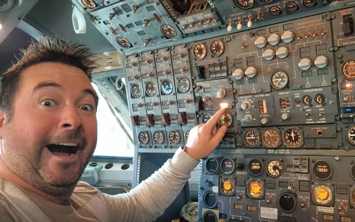 boeing-747-jumbo-jet-worlds-most-advanced-flight-simulators