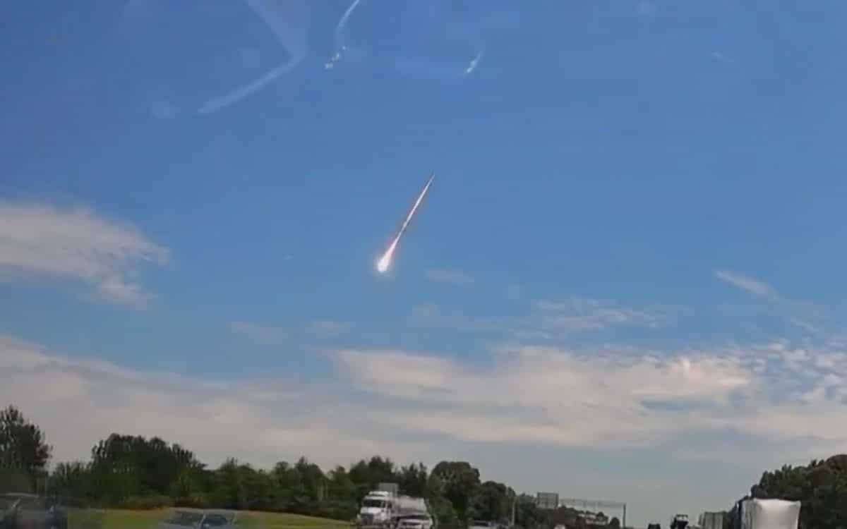 Moment driver catches meteor 'older than Earth' flying into Georgia before crashing into home