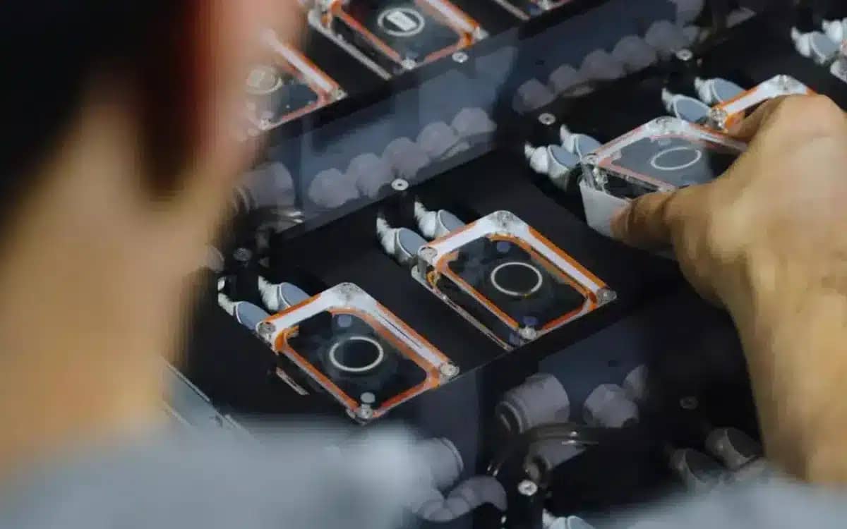 This startup is quietly outpacing Neuralink in the brain-computer race