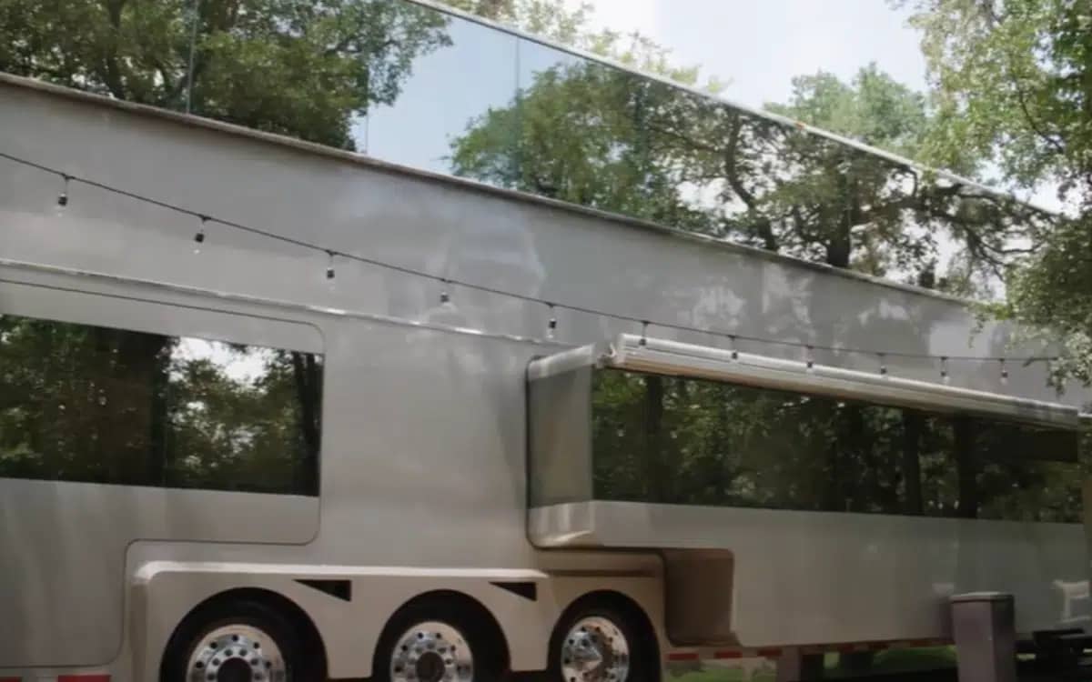 will-smith-custom-two-story-motorhome-better-than-most-houses