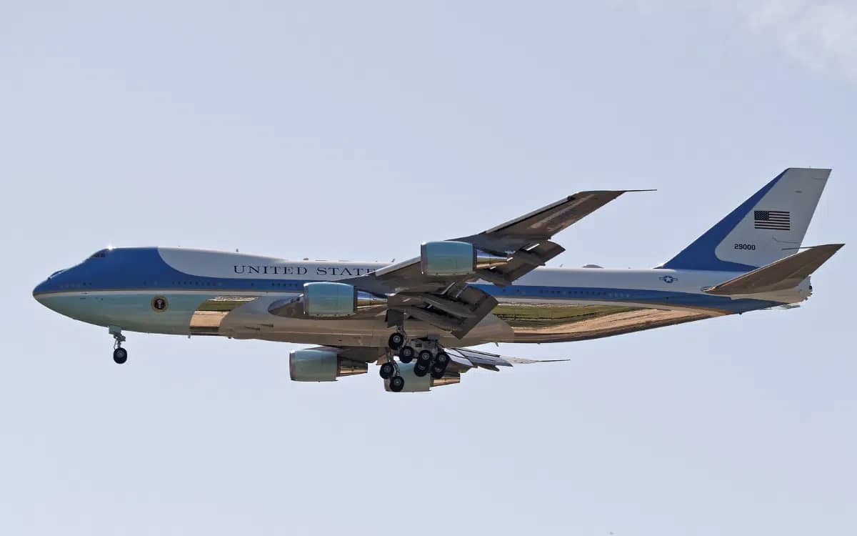 boeing-gifted-by-qatar-to-usa-stripped-luxury-billion-spent